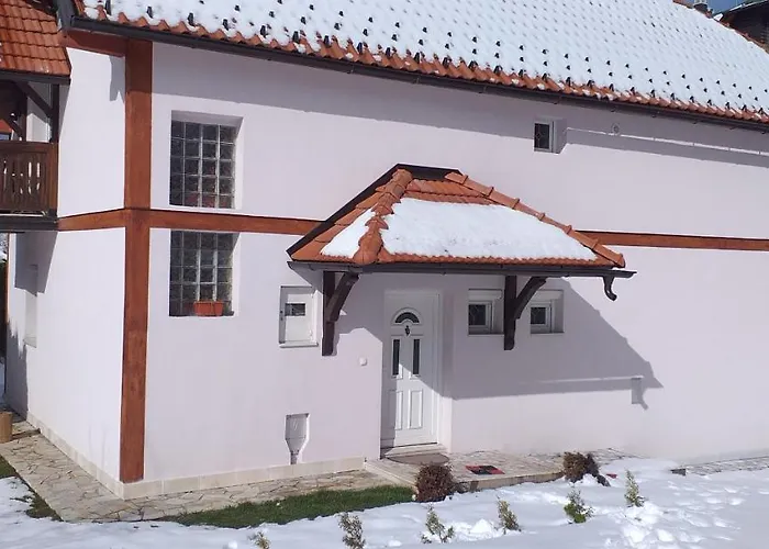 Tosanic Ζλάτιμπορ