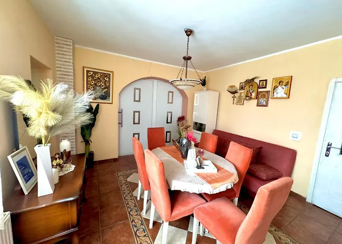 Tosanic Διαμέρισμα